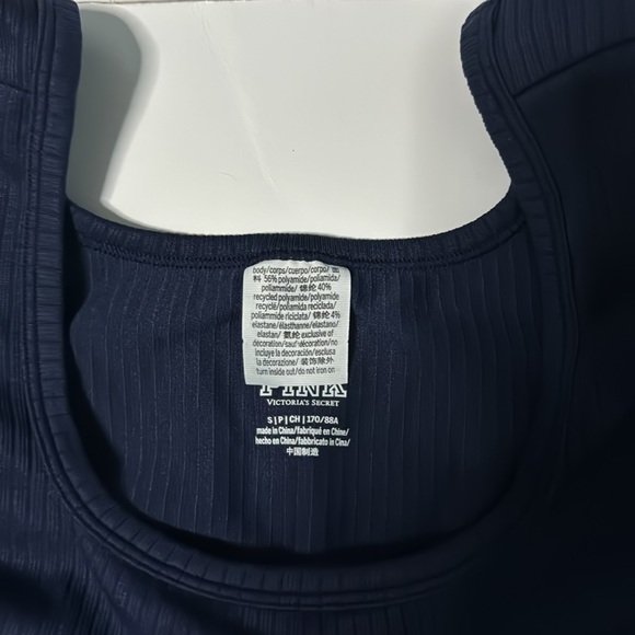 PINK Victoria Secret Cropped Shirt - Picture 4 of 4